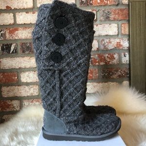 Ugg Lattice Cardy Triple Button Sweater Boot
